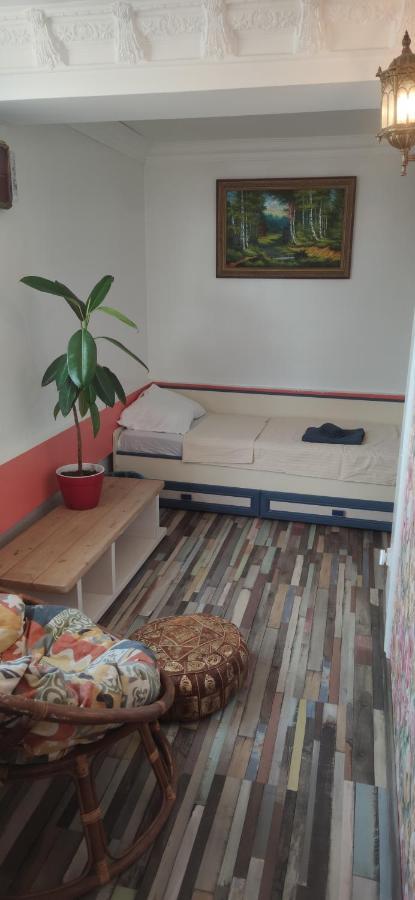 Inessa Center Budget Room 키시나우 외부 사진